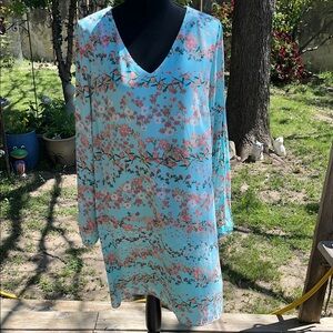 Worthing classic Floral V-Neck Long open Sleeve Dress. Grn, Coral, turquoise. M